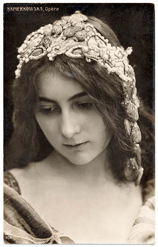 Stacia Napierkowska