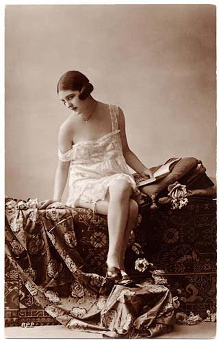 Unknown Publisher - 822 - Jeanne Juilla